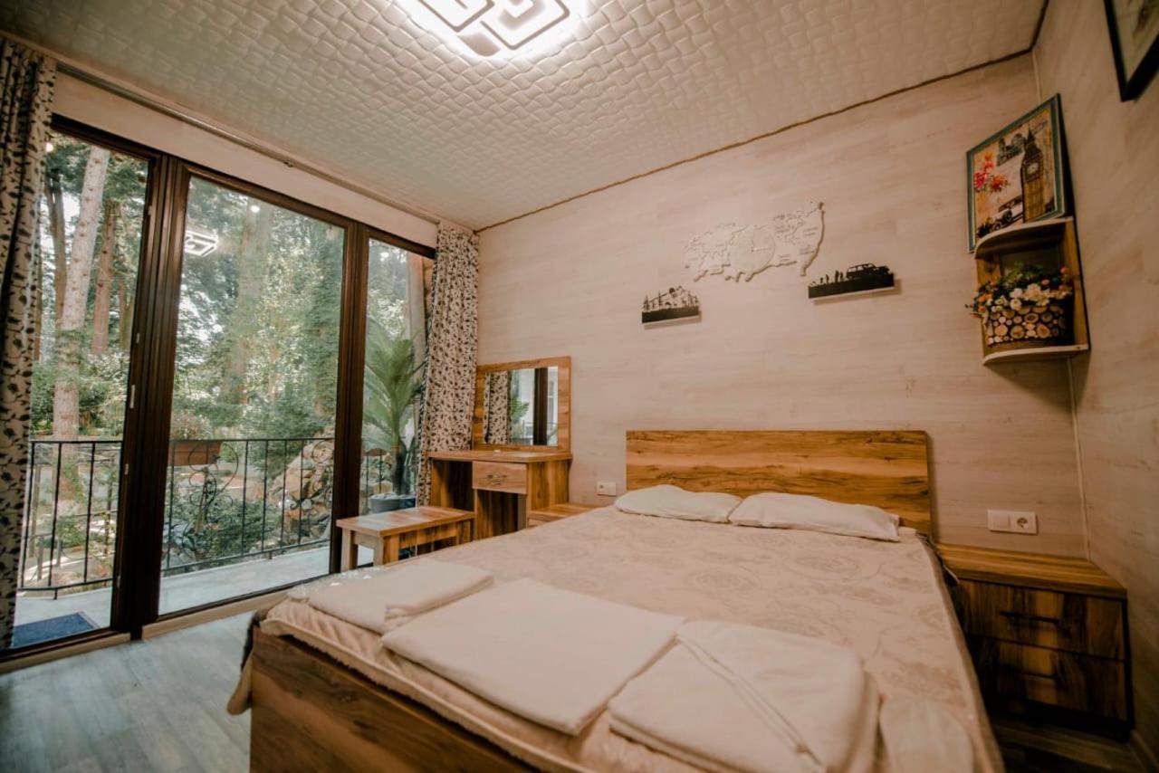 Hotel Hulus Makhinjauri
